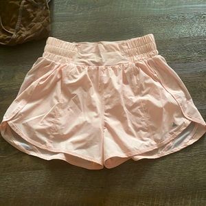 Balance Athletica breeze shorts pastel pink size M